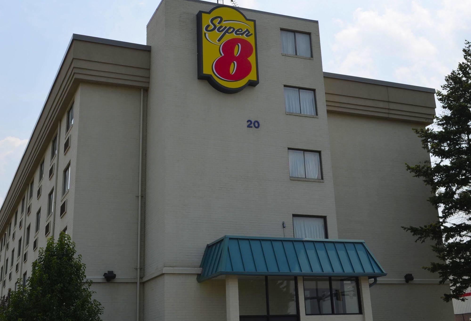 弗雷德里克速8酒店 外观 照片